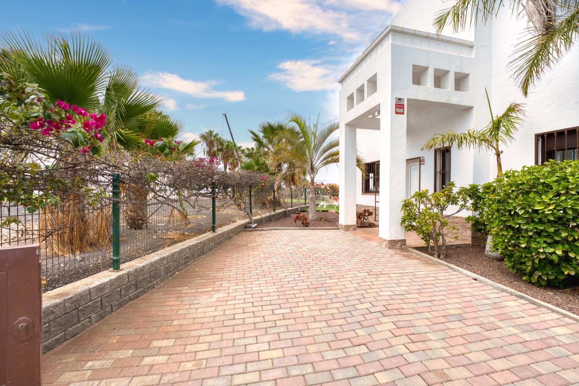 Villa Laurisilva In Amarilla Golf San Miguel de Abona Luaran gambar